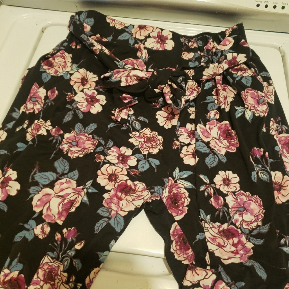 Floral Pattern Women's stretch leggings